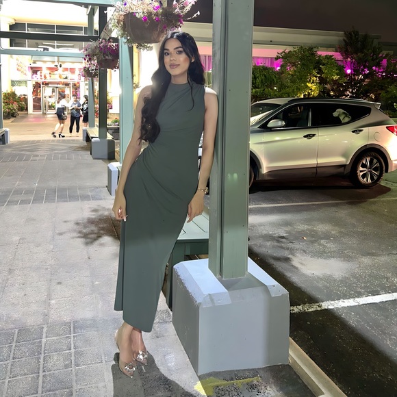 ZARA NEW IN "2023"
.
.
Ref: 3152/200 - Picture 1 of 3